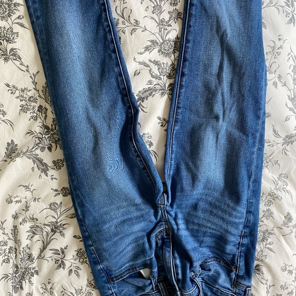 Jeans - Picture 13 of 14